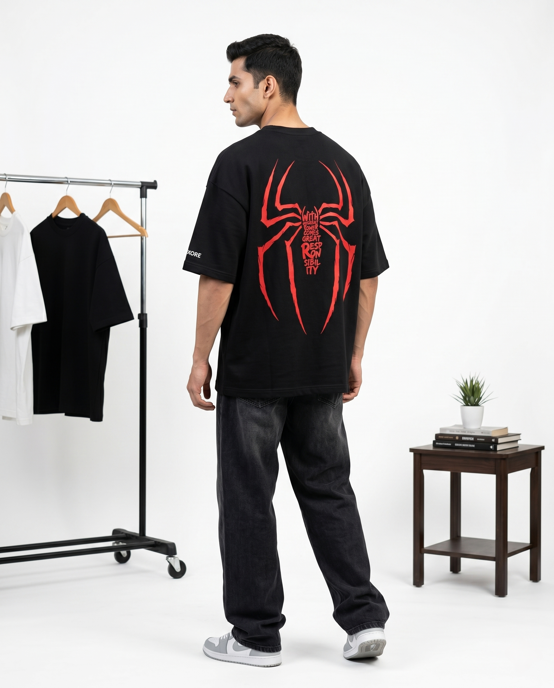 LUXORÉ WITH GRATE POWER COMES GRATE RESPONSIBILITY GRAPHIC PRINTED TEE