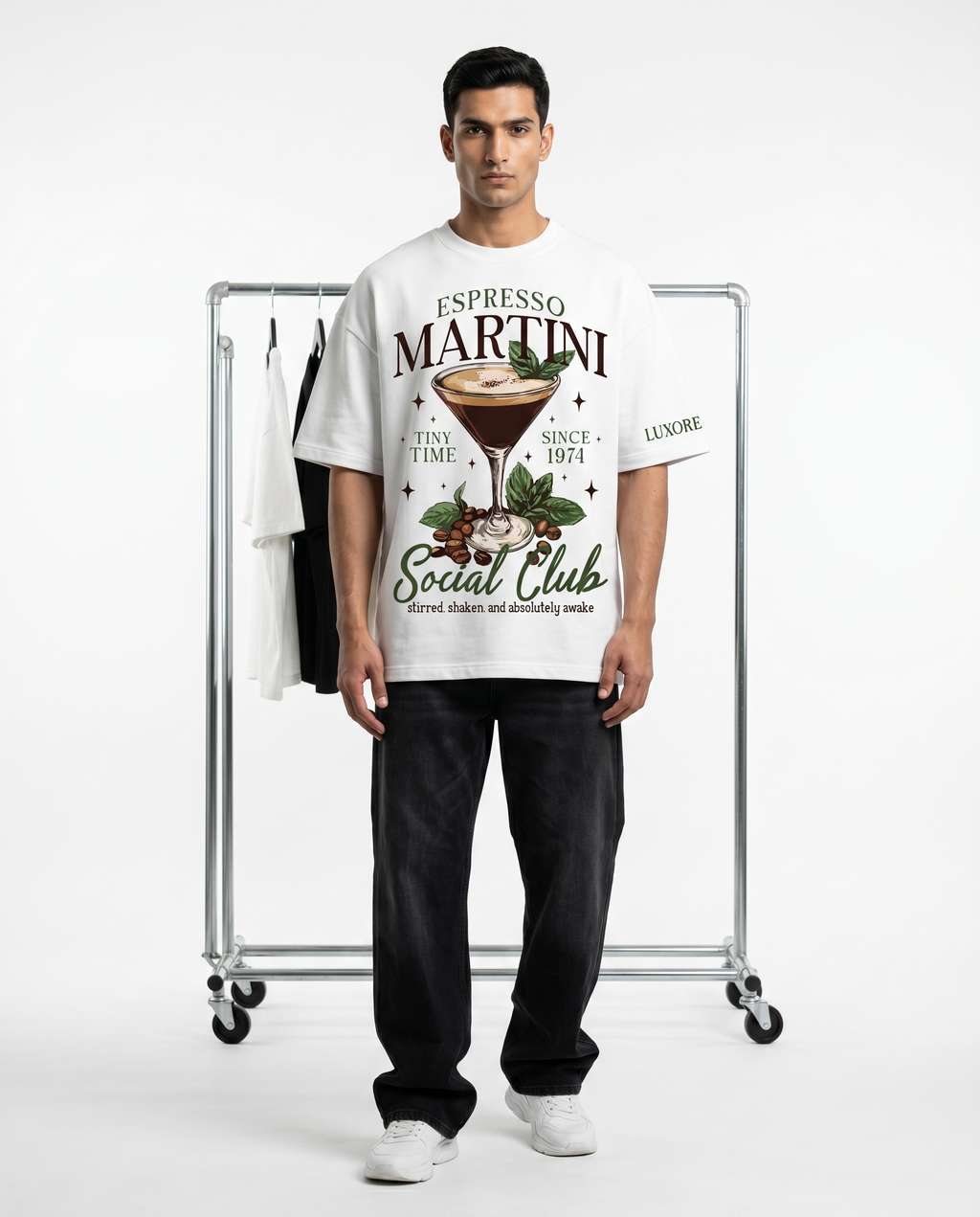 LUXORÉ EXPRESSO MARTINI  COCKTAIL CLUB GRAPHIC PRINTED TEE