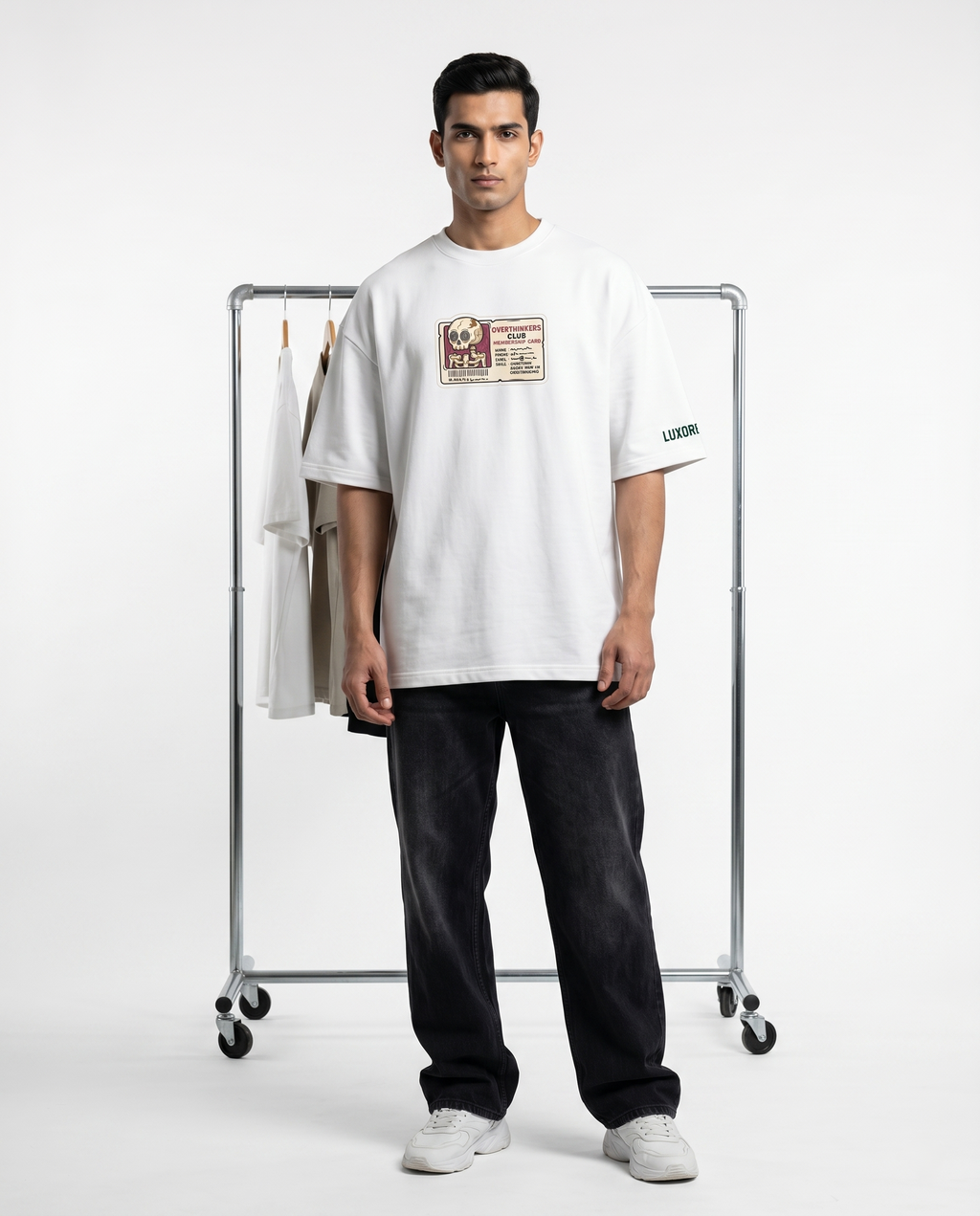 LUXORÉ CRUSHED CANS GRAPHIC PRINTED TEE