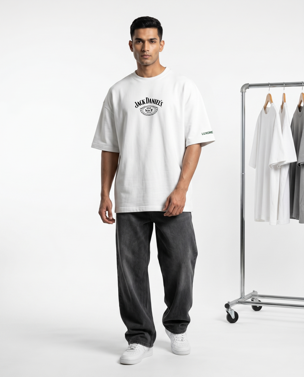 LUXORÉ JD MILK CART  GRAPHIC PRINTED TEE