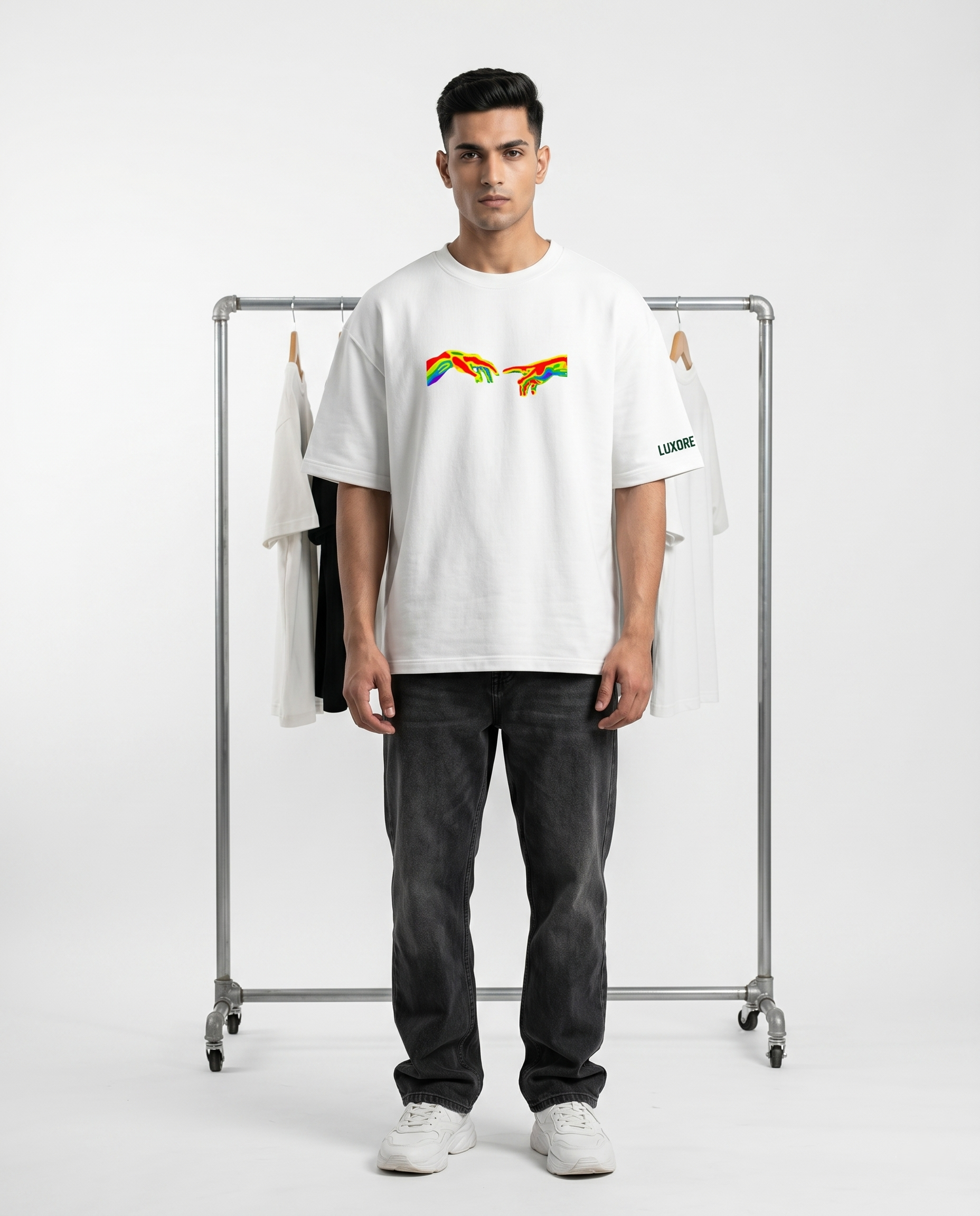 LUXORÉ RED HEART GRAPHIC PRINTED TEE