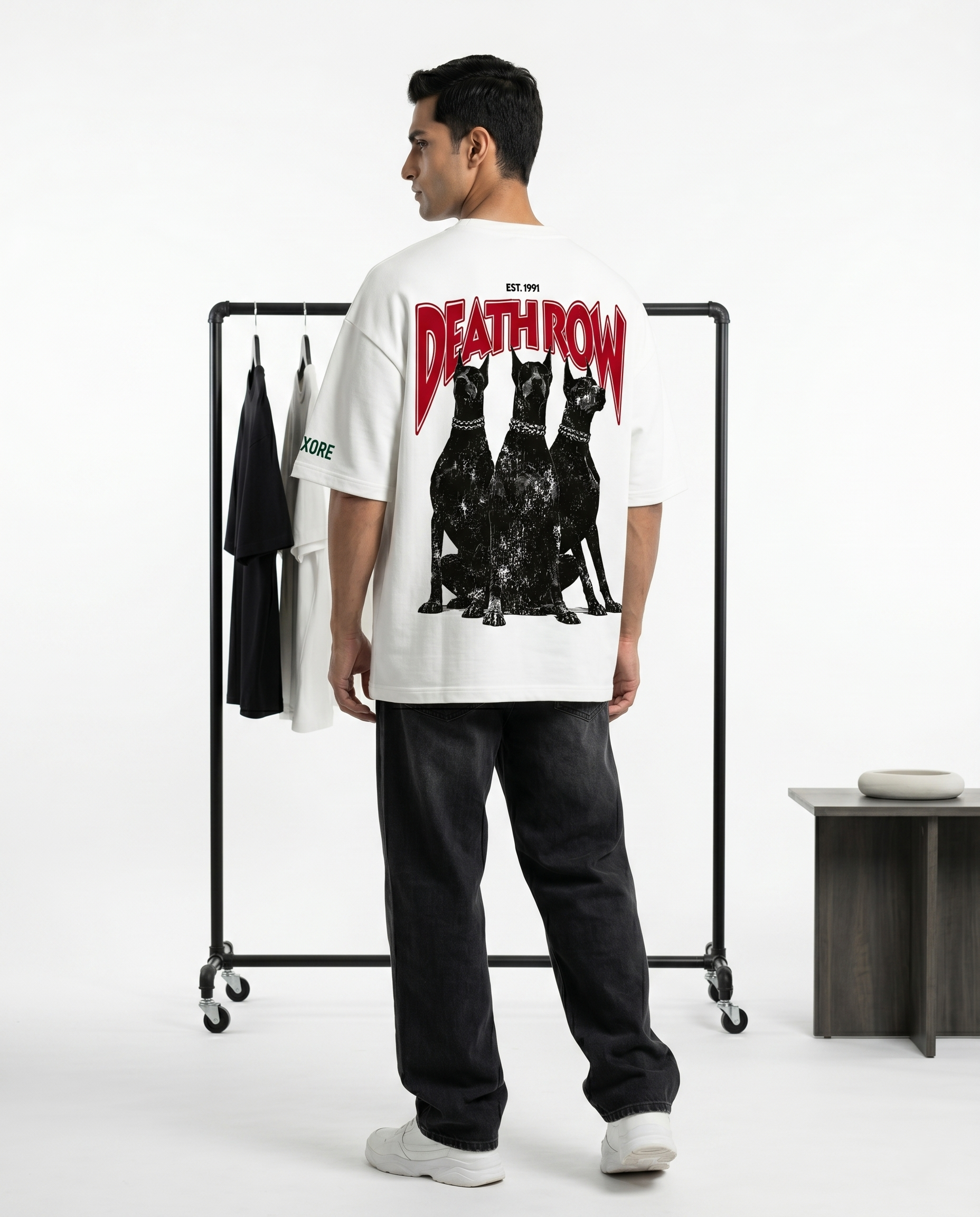 LUXORÉ DEATHROW GRAPHIC PRINTED TEE