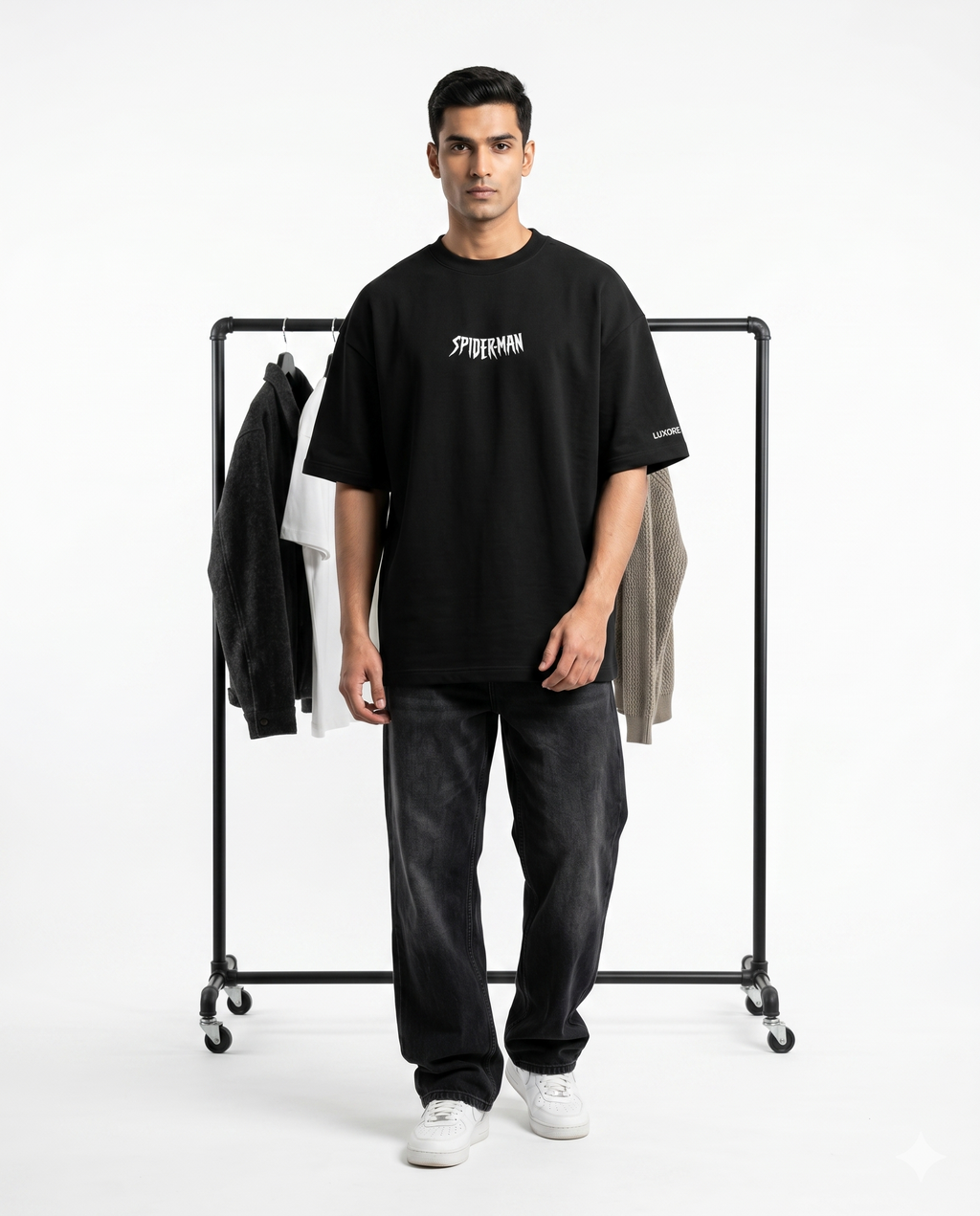 LUXORÉ SPIDY BRO-A GRAPHIC PRINTED TEE