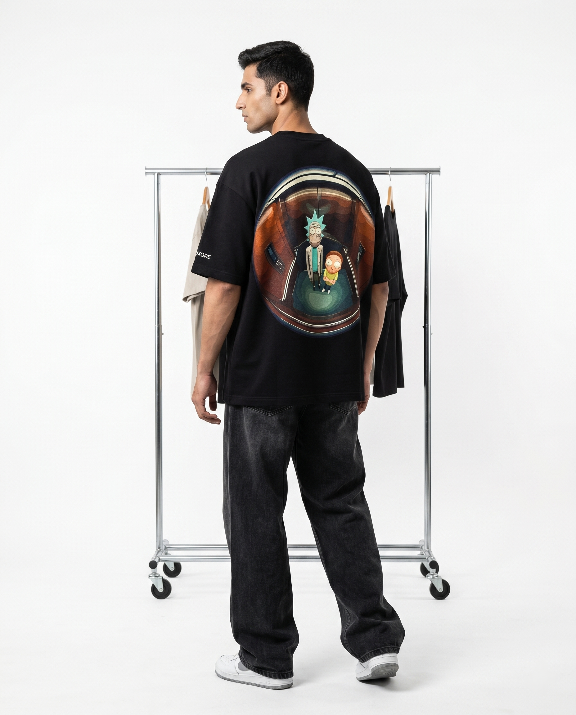 LUXORÉ RICK & MORTY KNOCK KNOCK GRAPHIC PRINTED TEE