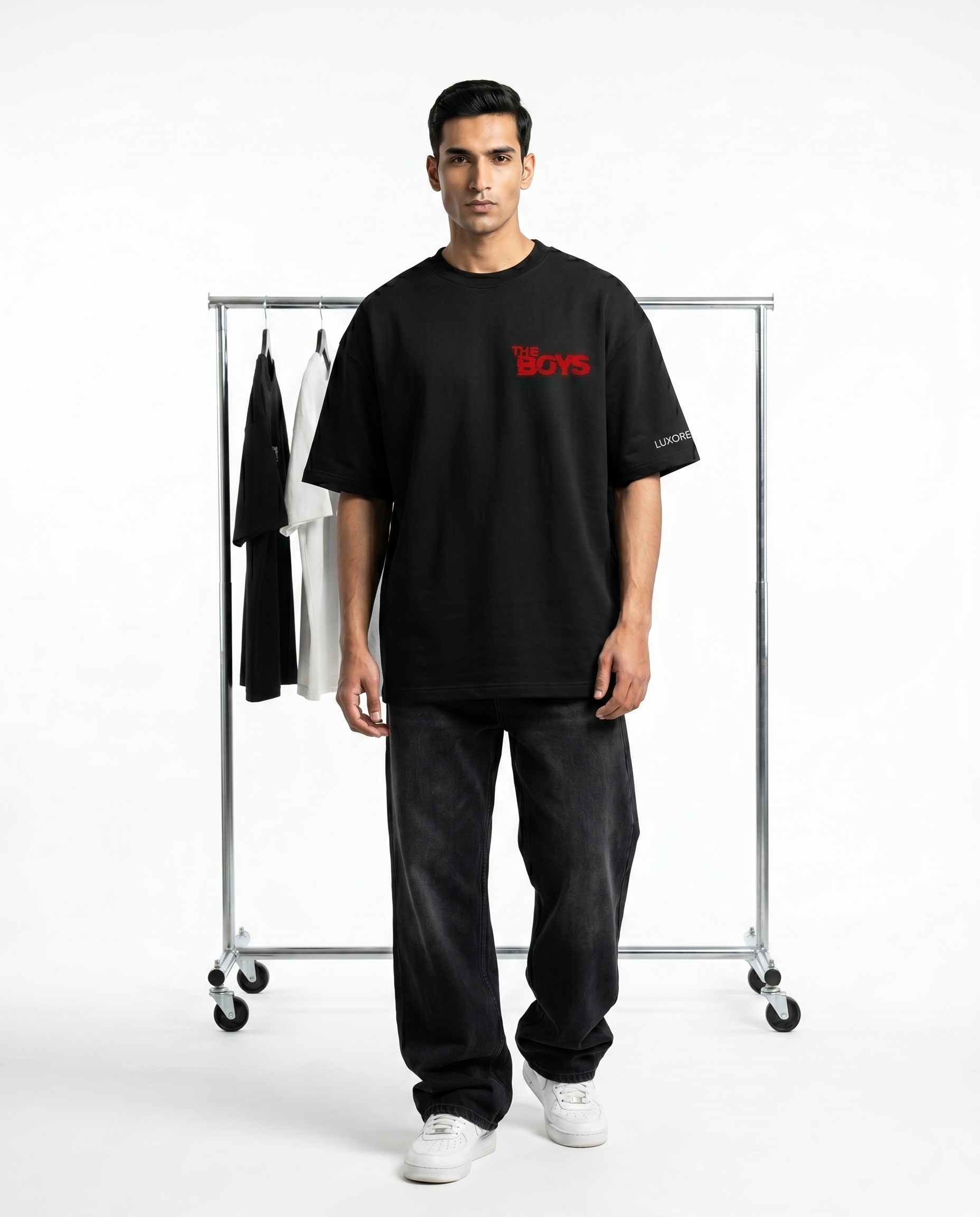 HOMELANDER PRINTED GRAPHIC TEE