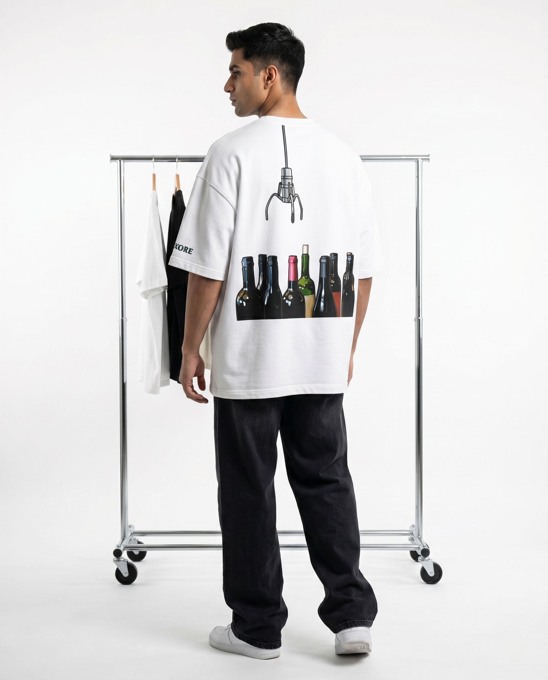 LUXORÉ PICK ONE GRAPHIC PRINTED TEE