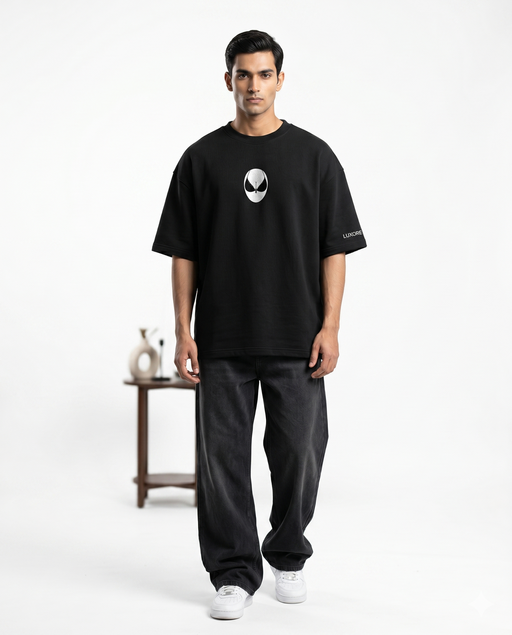 LUXORÉ SPIDER-WEB GRAPHIC PRINTED TEE