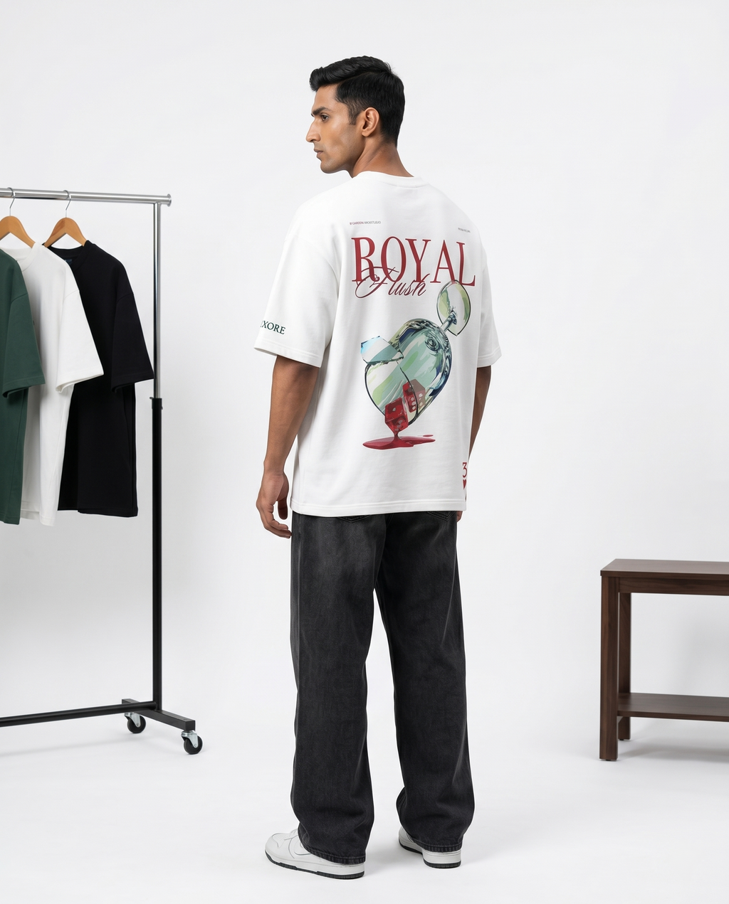 LUXORÉ ROYAL FTUSH GRAPHIC PRINTED TEE