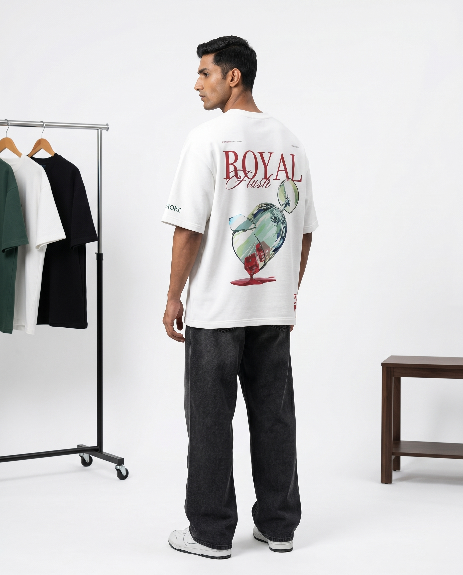 LUXORÉ ROYAL FTUSH GRAPHIC PRINTED TEE