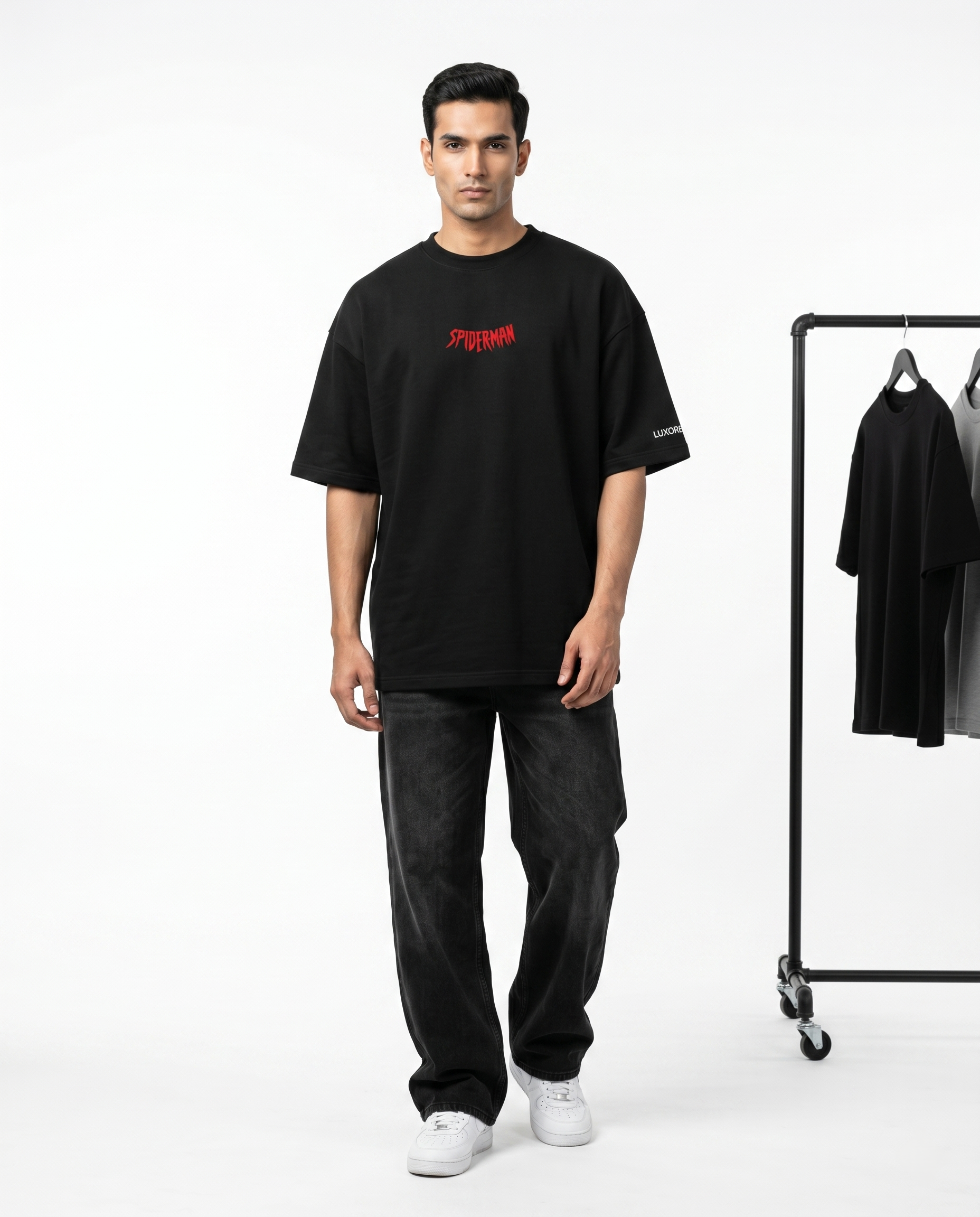 LUXORÉ SPIDY BRO-A GRAPHIC PRINTED TEE