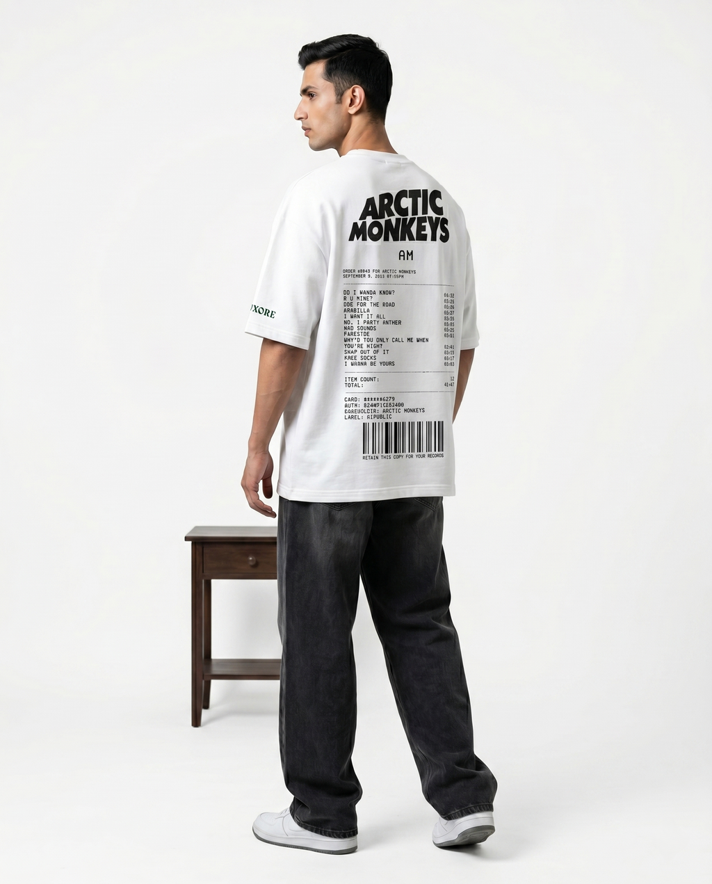 LUXORÉ ARCTIC MONKEY LYRIC BILL GRAPHIC PRINTED TEE