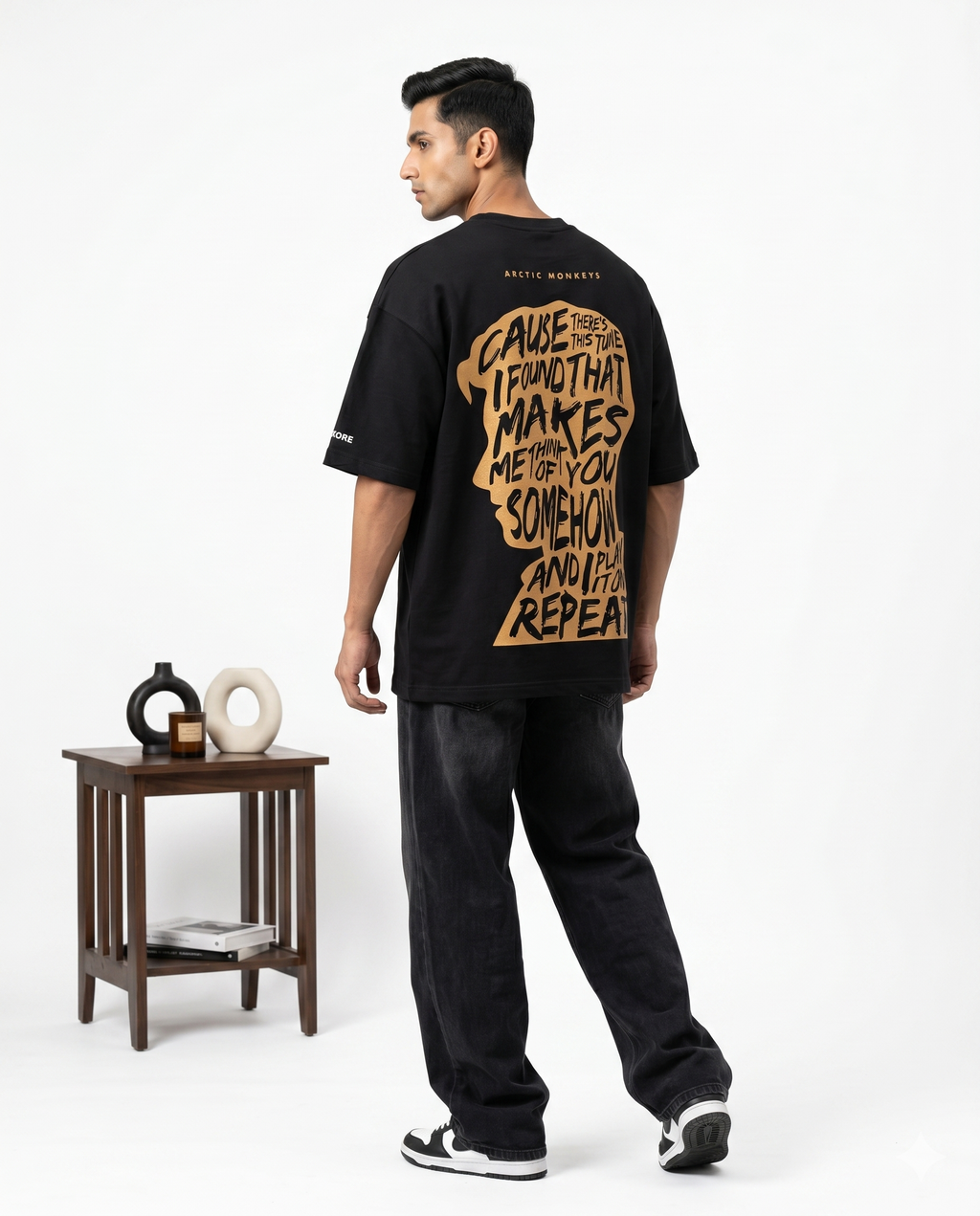 LUXORÉ ARCTIC MONKEY GRAPHIC PRINTED TEE