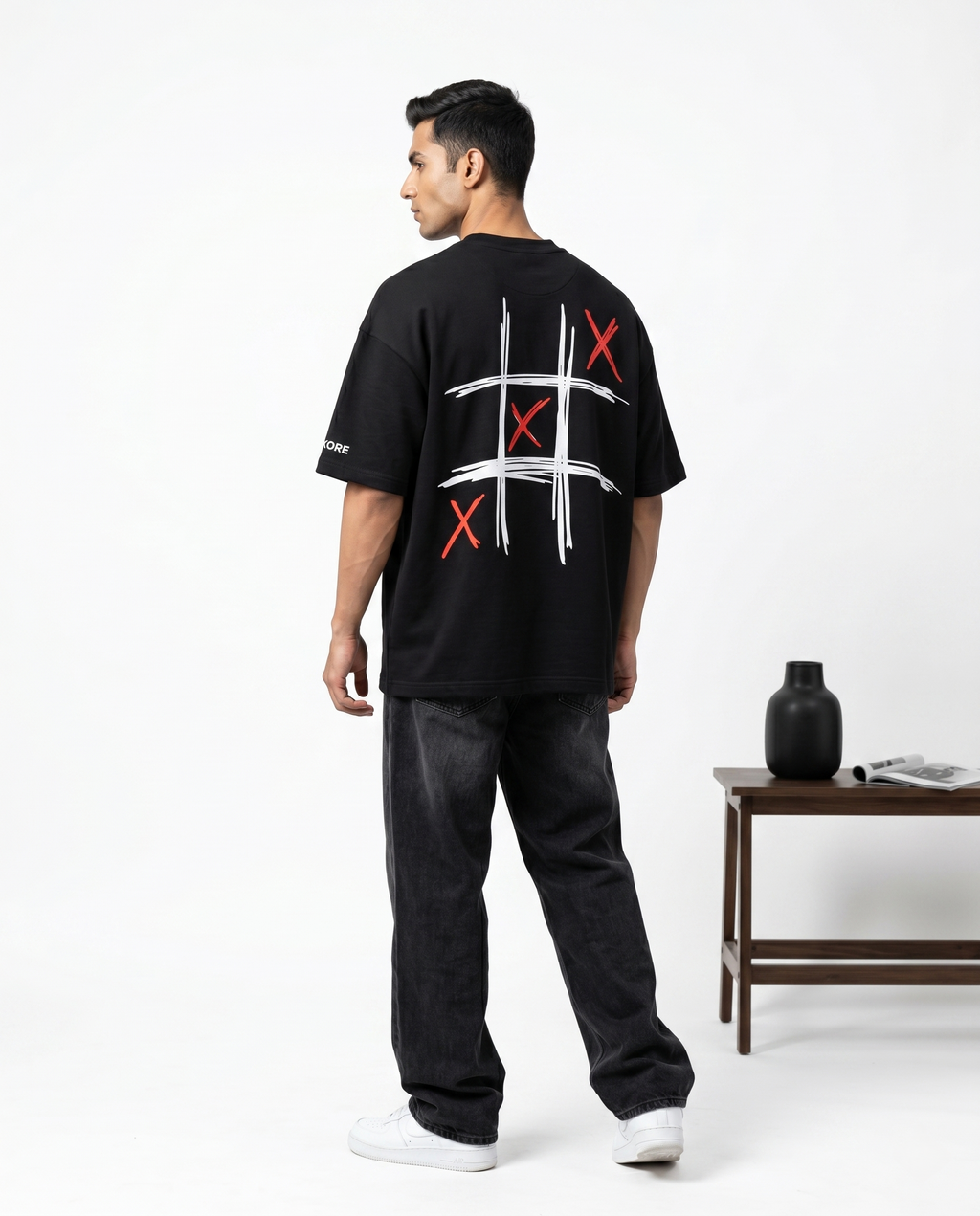 LUXORÉ X/X/X GRAPHIC PRINTED TEE