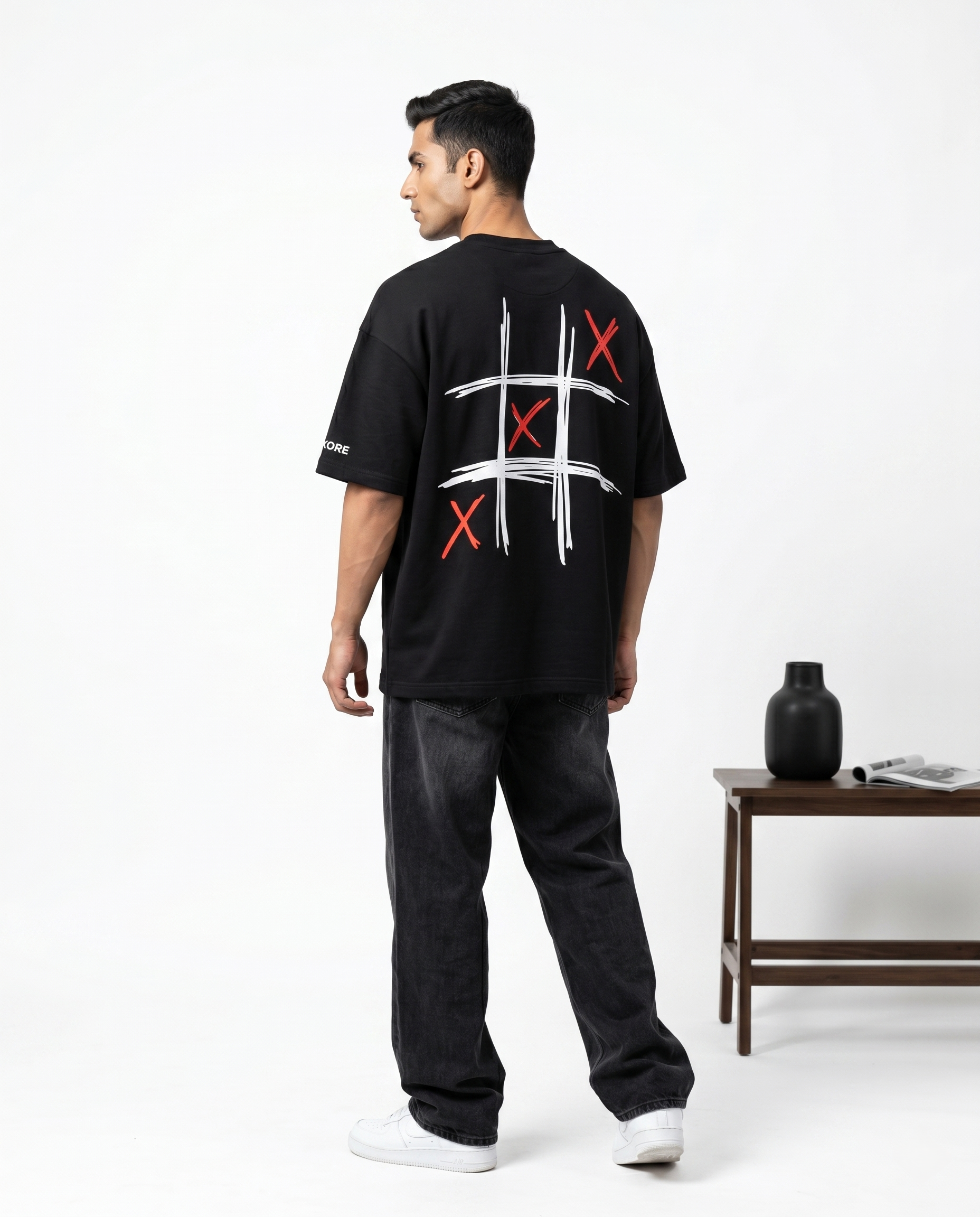 LUXORÉ X/X/X GRAPHIC PRINTED TEE
