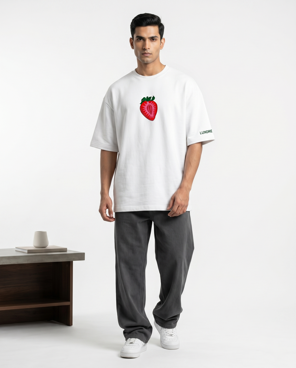 LUXORÉ LSD SMILE GRAPHIC PRINTED TEE