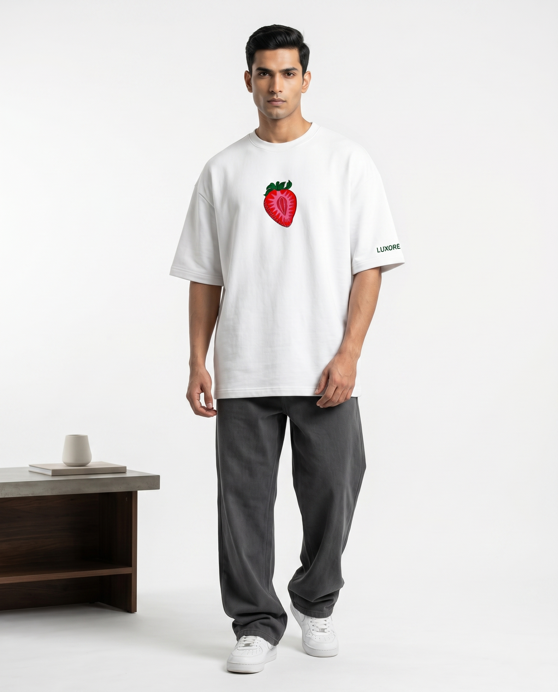 LUXORÉ LSD SMILE GRAPHIC PRINTED TEE