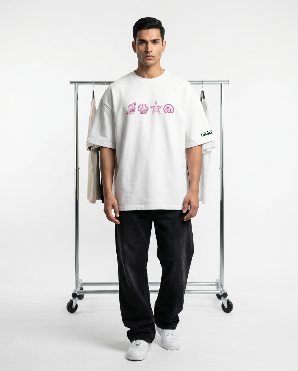 LUXORÉ STAR FISH GRAPHIC PRINTED TEE