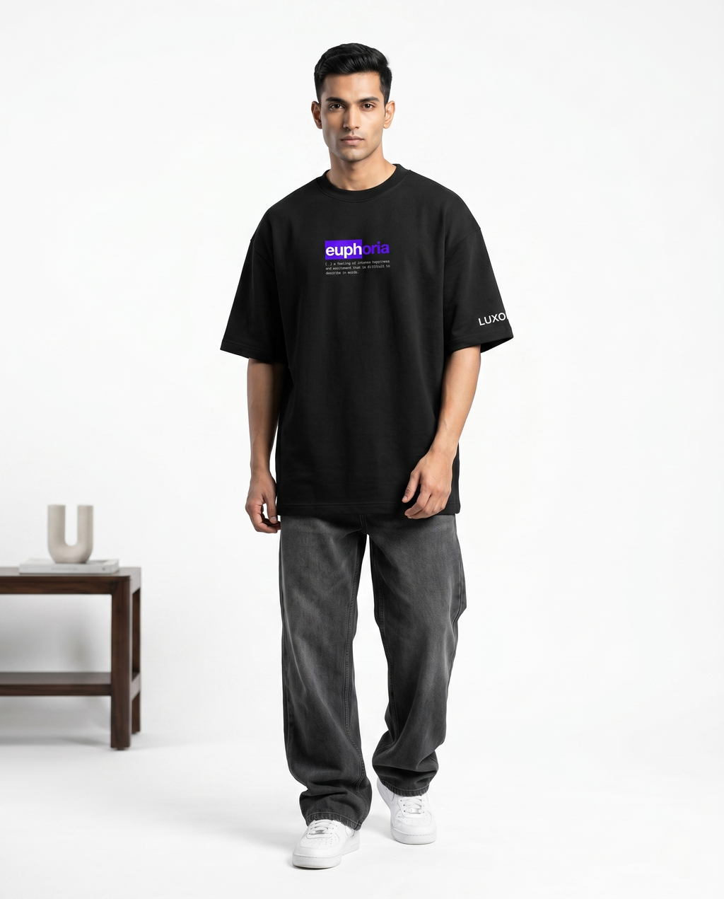 LUXORÉ SHADES OF EUPHORIA GRAPHIC PRINTED TEE